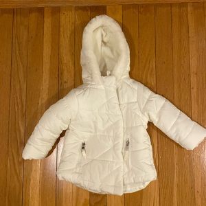 NWT Baby Girls White Winter Coat - 12months